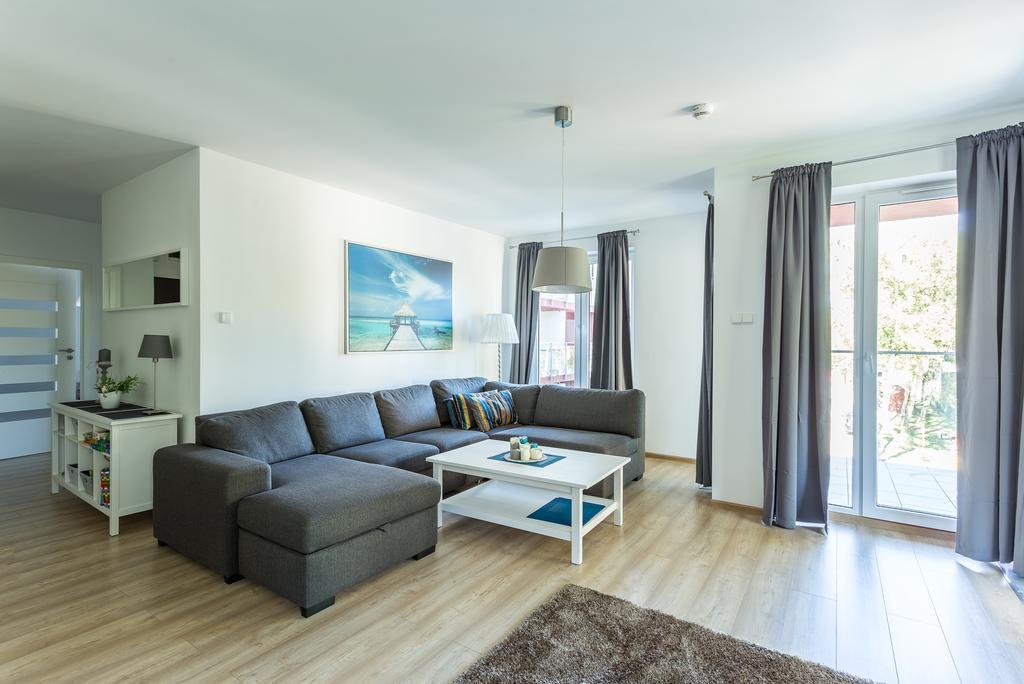 Omi Apartments Kolobrzeg Exterior photo